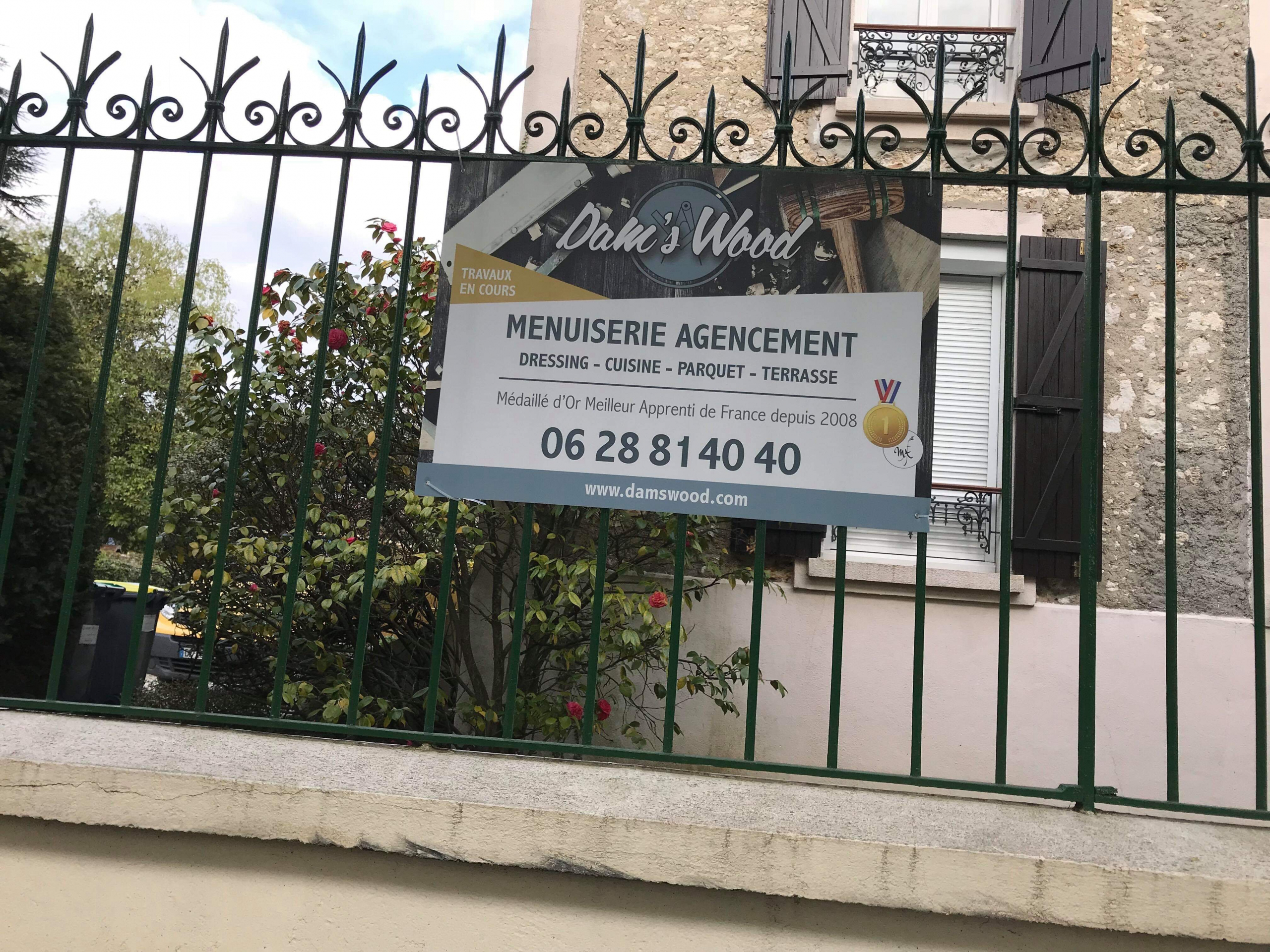 Pancarte sur chantier