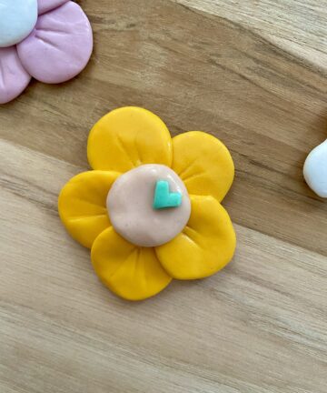 Aimant "fleur jaune"